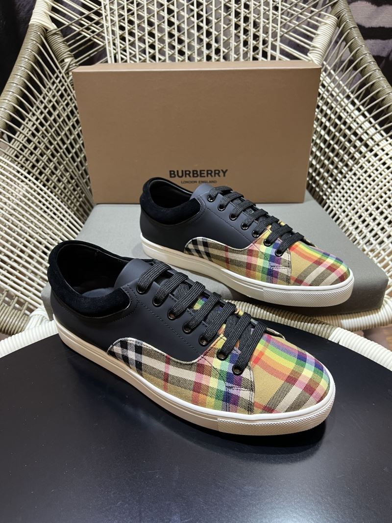 Burberry Low Shoes